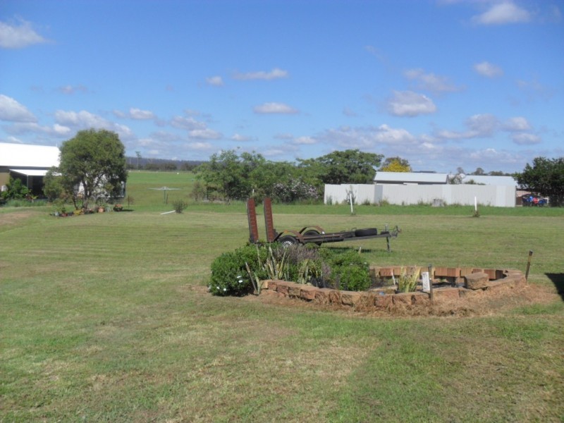 8 & 10 Hardiker Street, Moffatdale QLD 4605