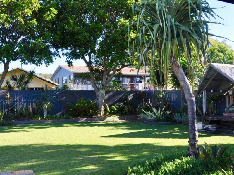 57 Cabarita Road, Cabarita Beach NSW 2488