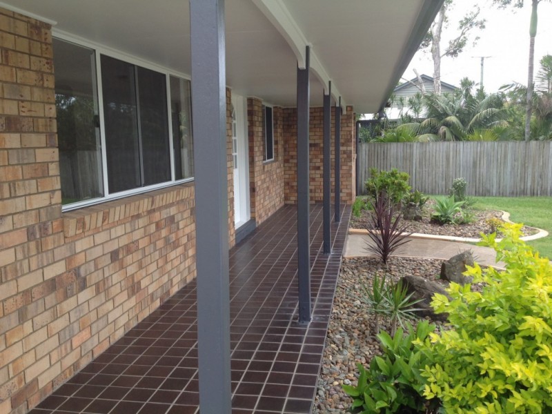 1b Earnshaw Street, Golden Beach QLD 4551