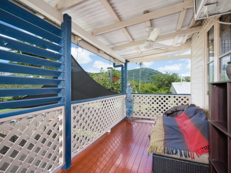 569 Mulgrave Road, Earlville QLD 4870