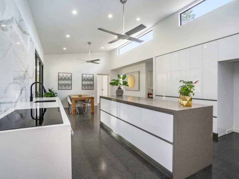 5a Sara Street, Ashmore QLD 4214