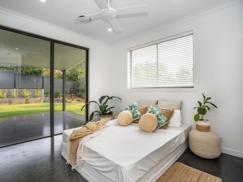 5a Sara Street, Ashmore QLD 4214