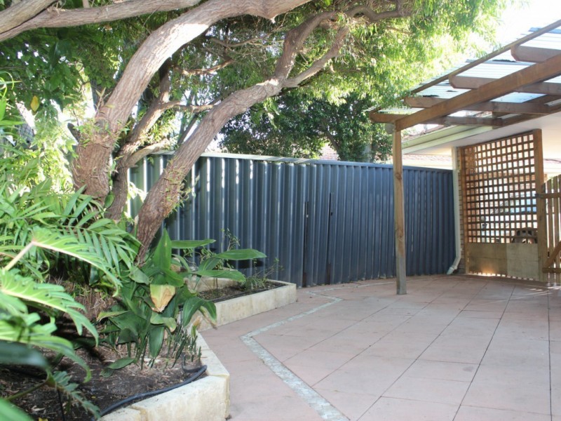 2/103 Bishopsgate Street, Carlisle WA 6101