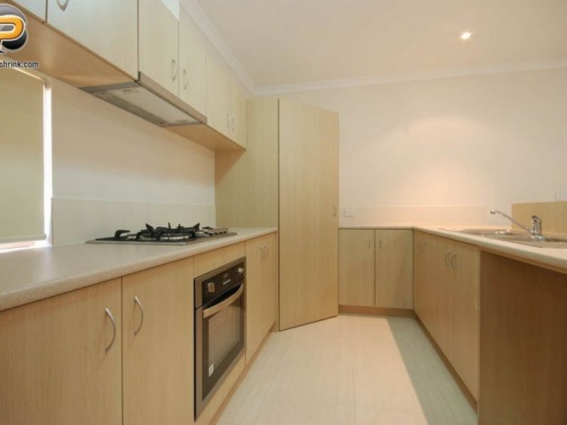 3 Girramay Rd, Banksia Grove WA 6031