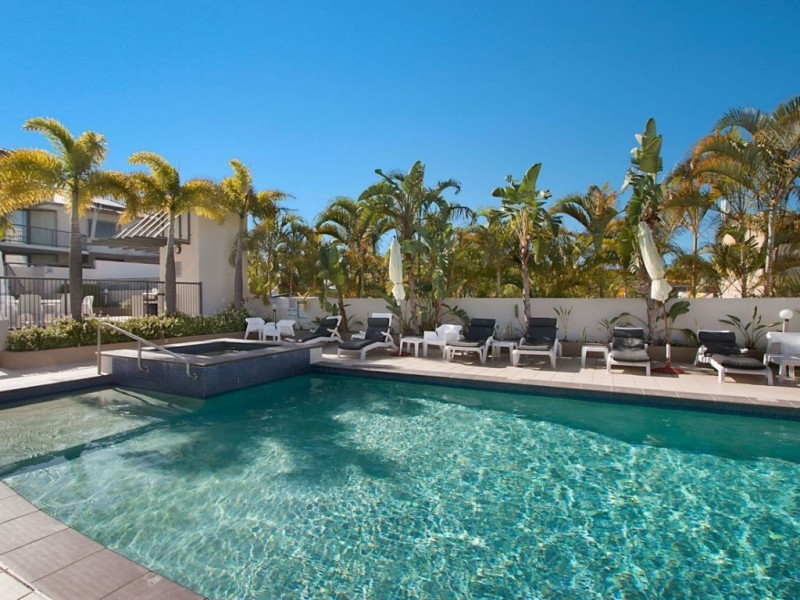 25/4 Park Avenue, Burleigh Heads QLD 4220