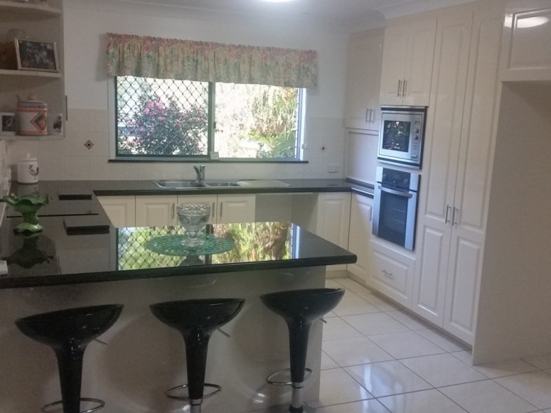 87 Queen Street, Marburg QLD 4346