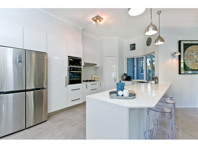 21 Pleasant Court, Cleveland QLD 4163