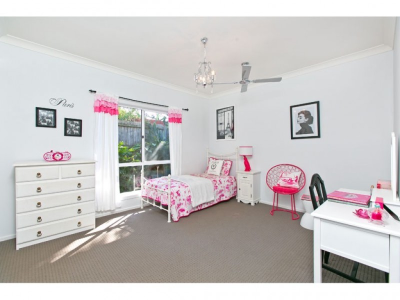 21 Pleasant Court, Cleveland QLD 4163