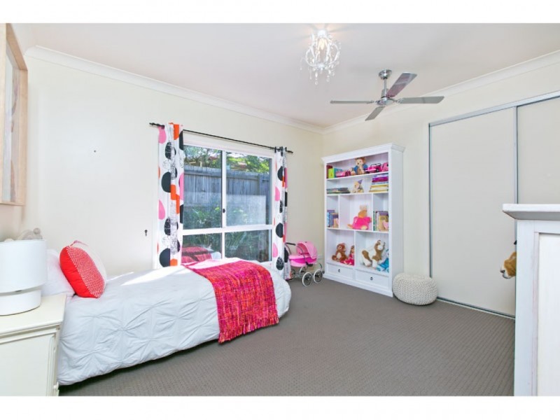 21 Pleasant Court, Cleveland QLD 4163