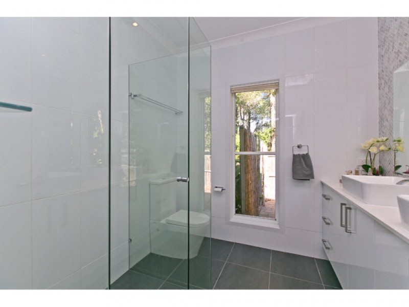 21 Pleasant Court, Cleveland QLD 4163