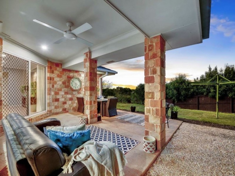 14 Myrtle Crescent, Brookwater QLD 4300