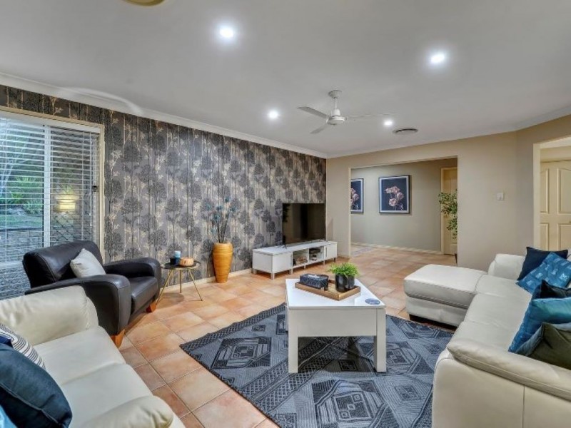 14 Myrtle Crescent, Brookwater QLD 4300