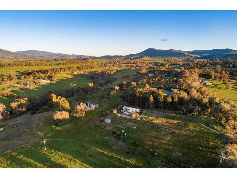 25 Robinson Lane, Yackandandah VIC 3749