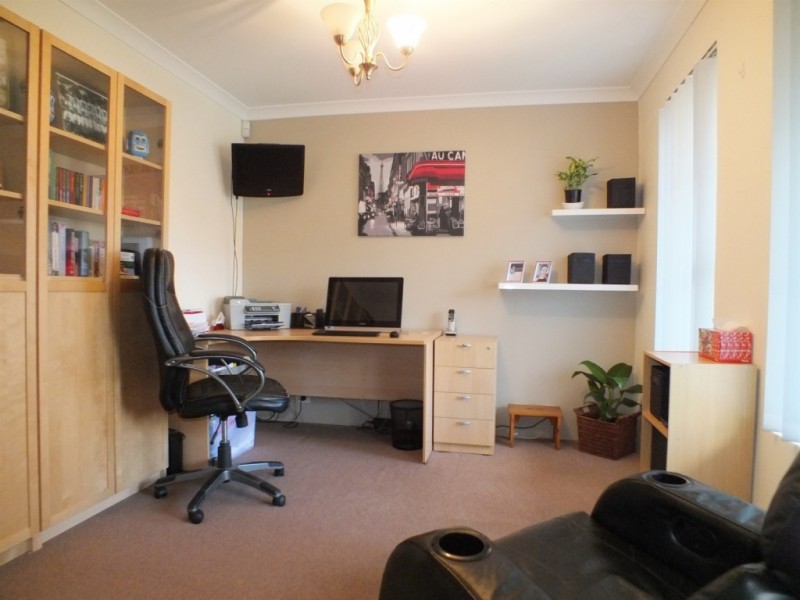 11 Newington Pass, Ellenbrook WA 6069