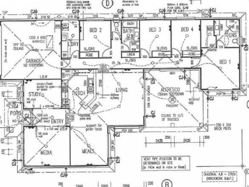 1 Piping Court, Raceview QLD 4305 Floorplan