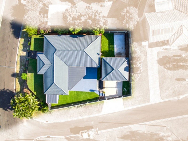 19 W G Hayden Drive, Collingwood Park QLD 4301