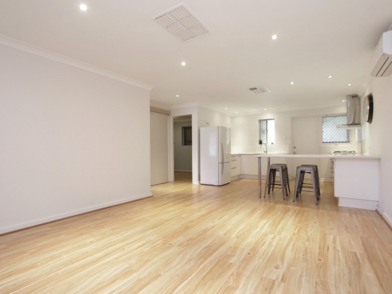 40 Collingwood Street, Dianella WA 6059