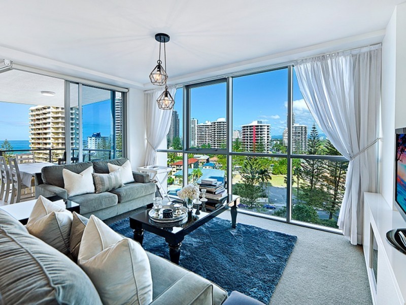 907/18 Enderley Avenue, Surfers Paradise QLD 4217