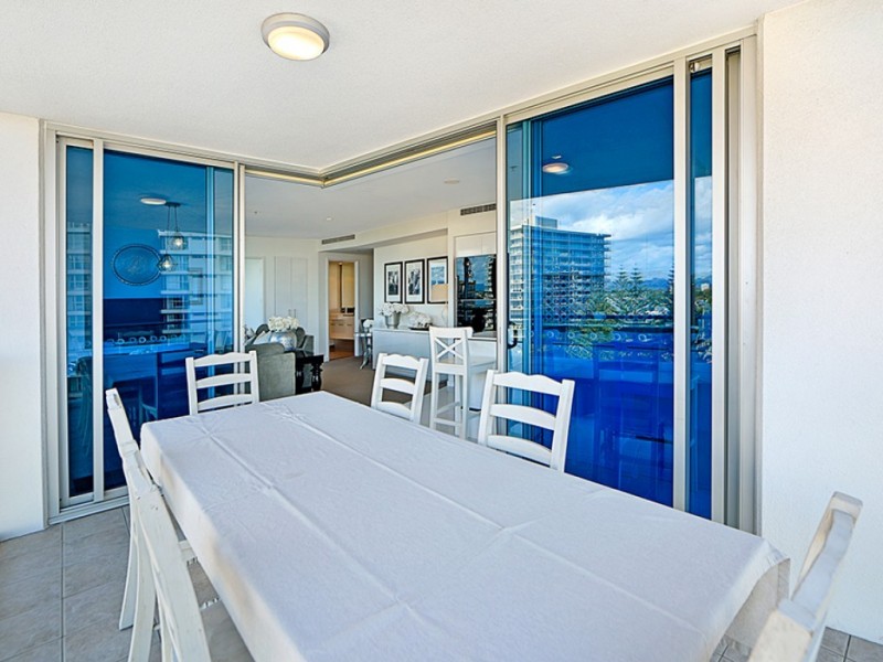 907/18 Enderley Avenue, Surfers Paradise QLD 4217