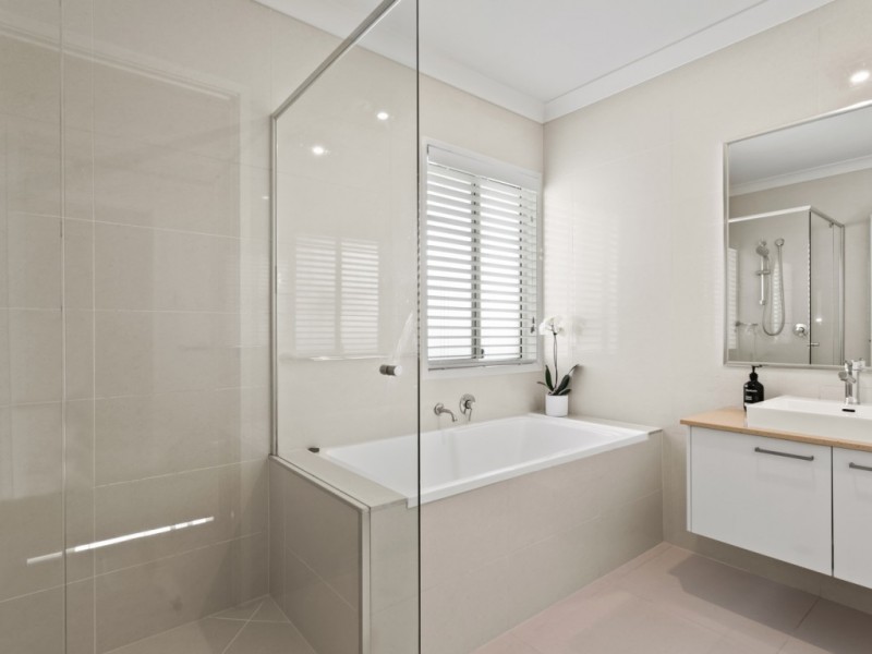 7 Lark Circuit, Mountain Creek QLD 4557