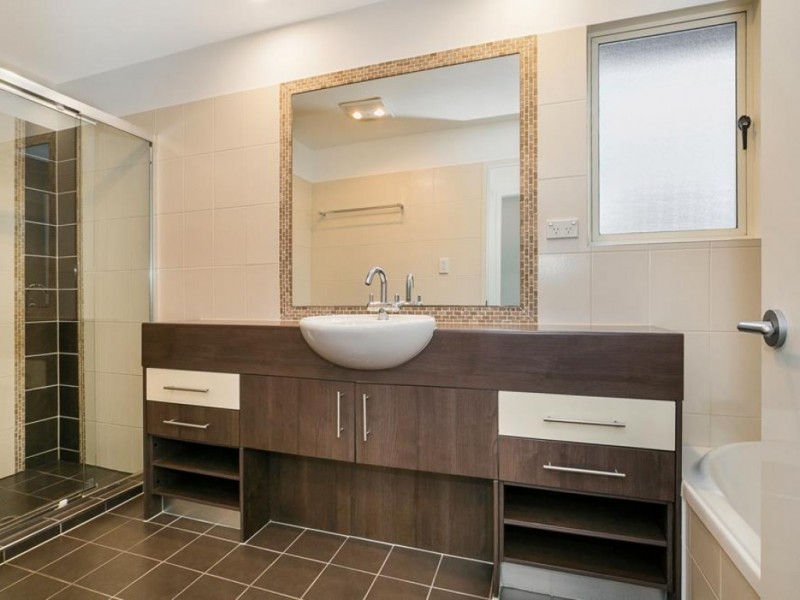 409 Moggill Road, Indooroopilly QLD 4068