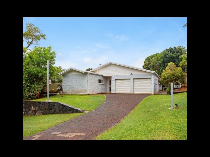 4 Kestrel Street, Bayview Heights QLD 4868