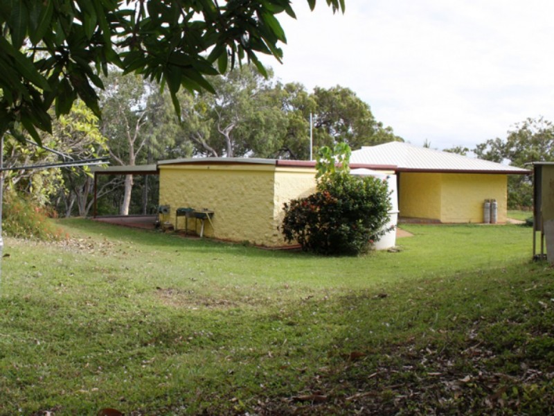1 Harry Heath Close, Cooktown QLD 4895