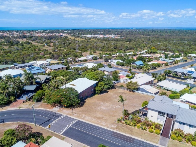 24 Talasea Drive, Kawungan QLD 4655