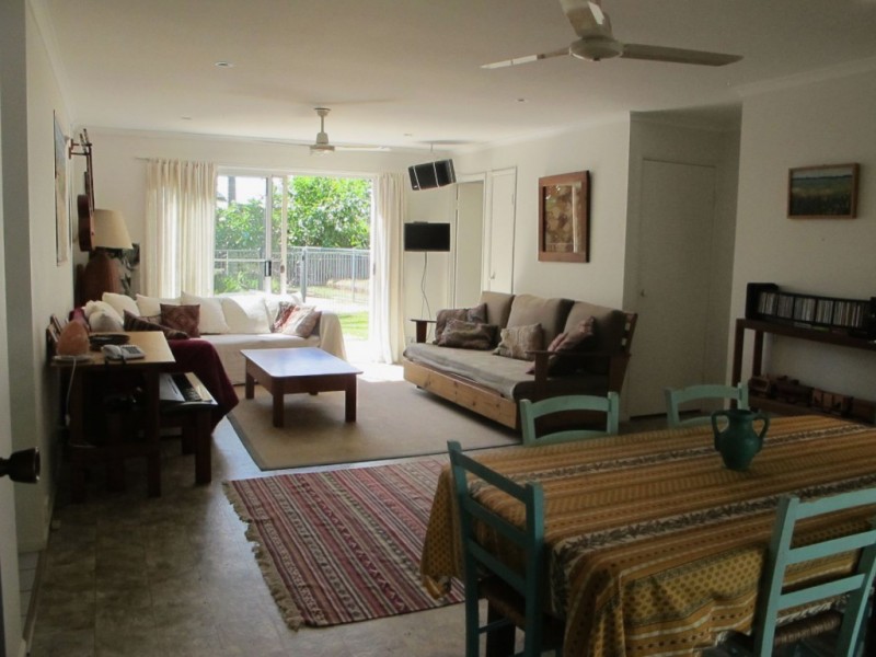 15 Royal Court, Cooran QLD 4569