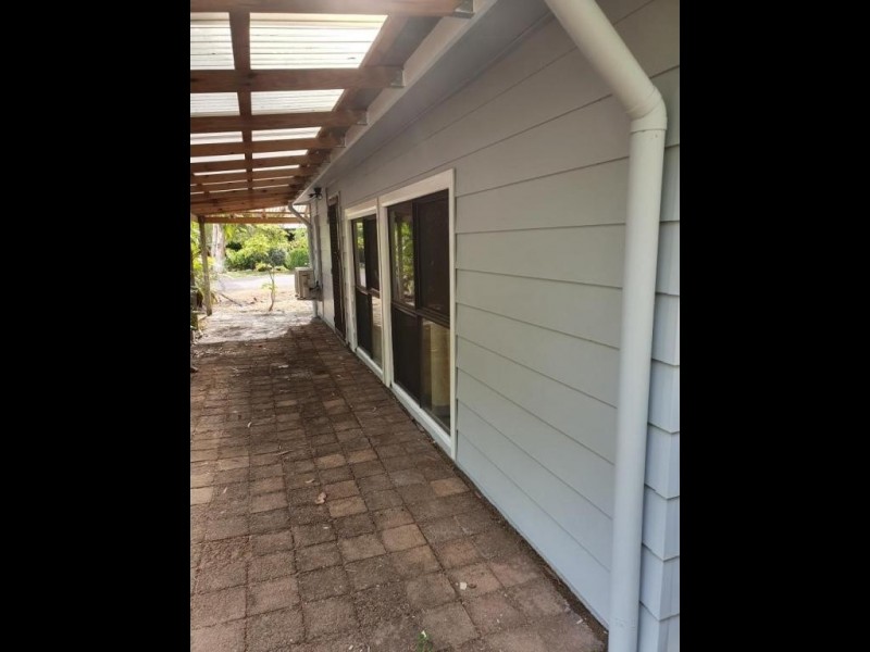 32 Barbarra Street, Picnic Bay QLD 4819