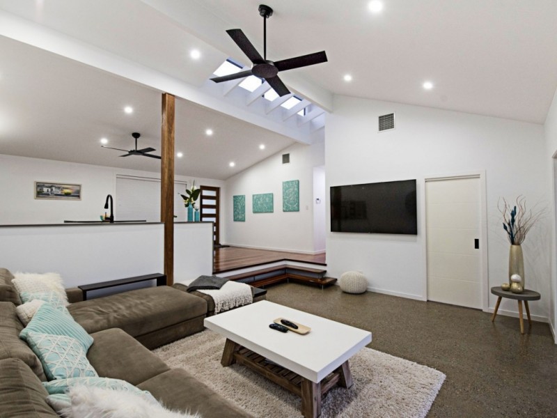 7 Sara Street, Ashmore QLD 4214