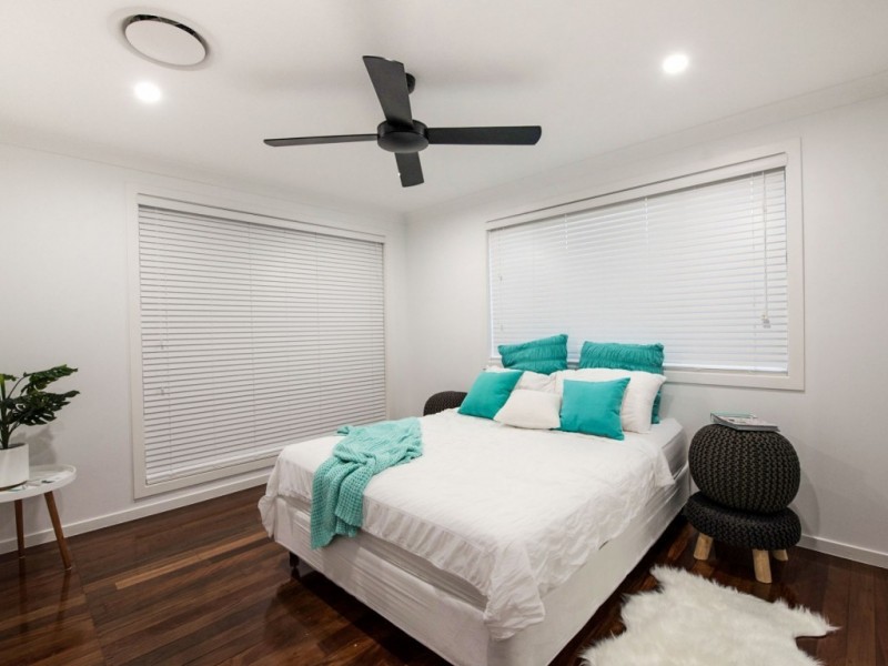 7 Sara Street, Ashmore QLD 4214