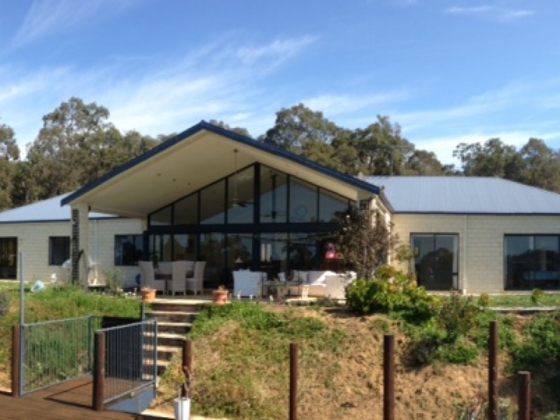 539 Dinsdale Road, Gidgegannup WA 6083