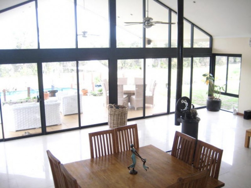 539 Dinsdale Road, Gidgegannup WA 6083