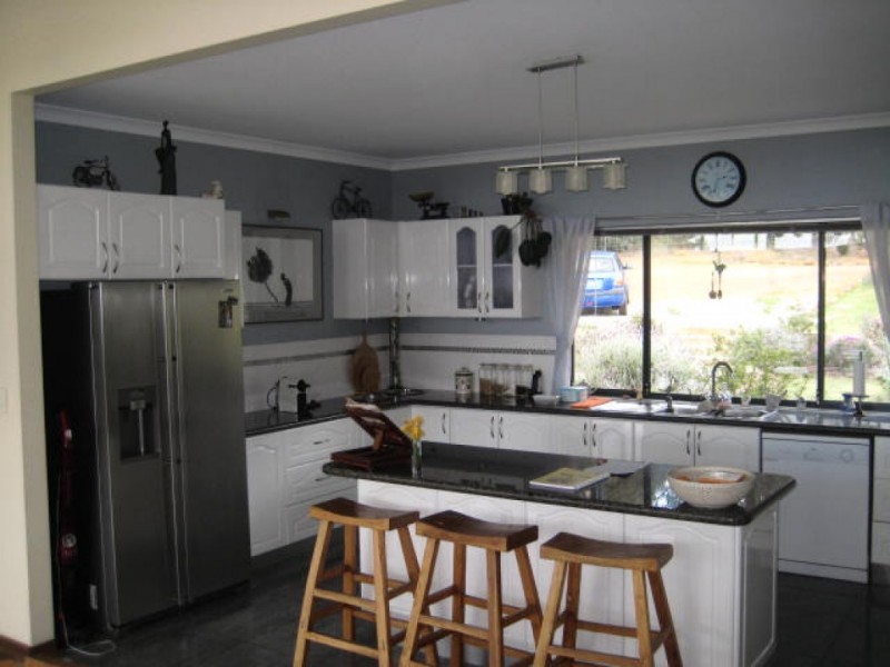 539 Dinsdale Road, Gidgegannup WA 6083