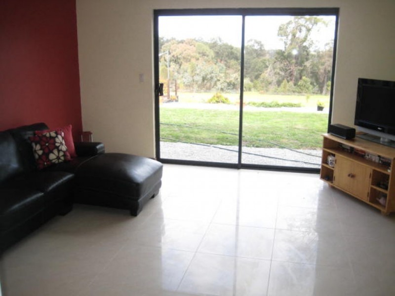 539 Dinsdale Road, Gidgegannup WA 6083