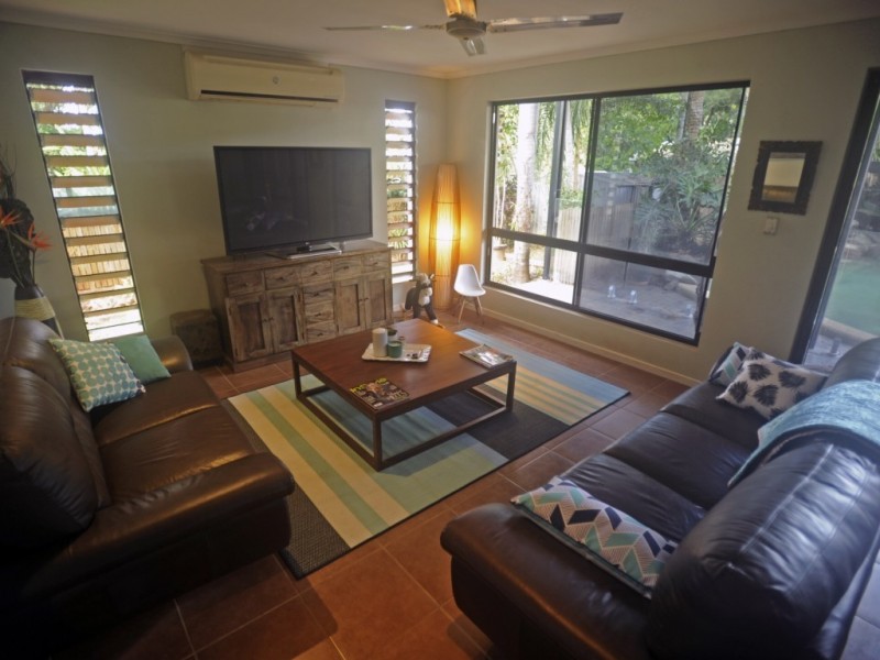 22 Carramar Crescent, Caravonica QLD 4878