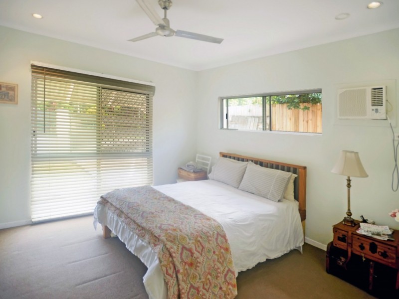22 Carramar Crescent, Caravonica QLD 4878