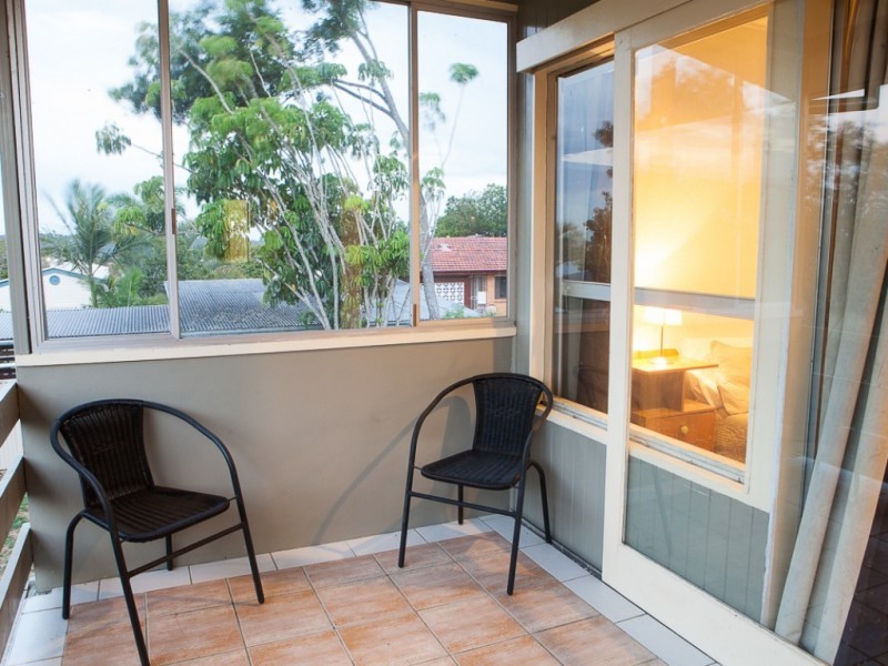 6 Lauriston Street, Eastern Heights QLD 4305