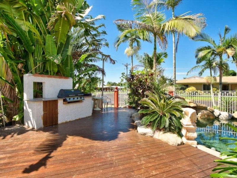 129 Jensen Street, Whitfield QLD 4870