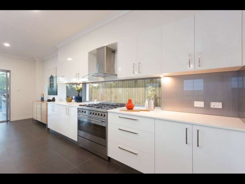 125 Graceville Avenue, Graceville QLD 4075