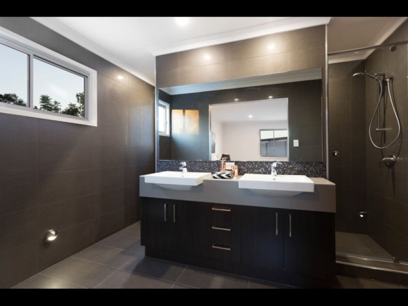 125 Graceville Avenue, Graceville QLD 4075