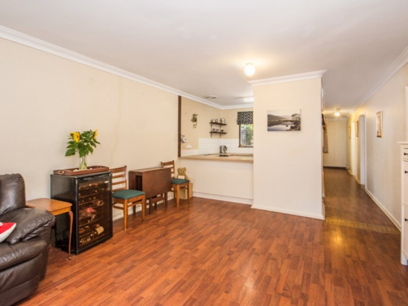 20 Sutherland Close, Guildford WA 6055