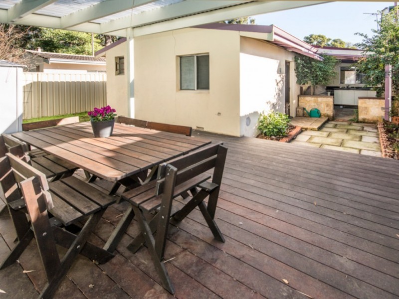 20 Sutherland Close, Guildford WA 6055