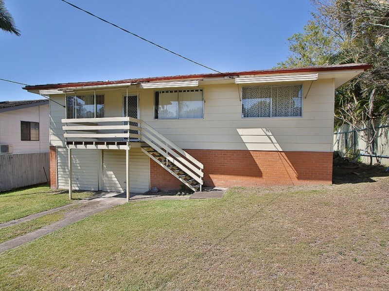 20 Duncan St, Riverview QLD 4303