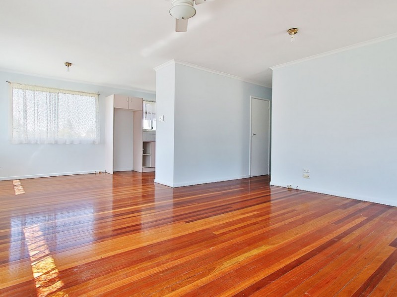 20 Duncan St, Riverview QLD 4303