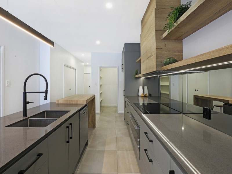 17 Orchid Lane, Maroochydore QLD 4558