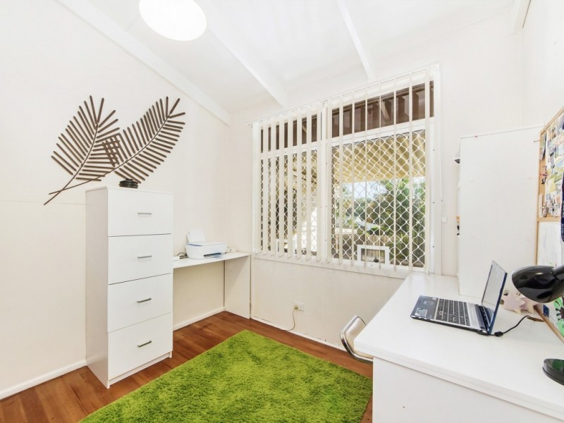 17 Ward Street, Southport QLD 4215