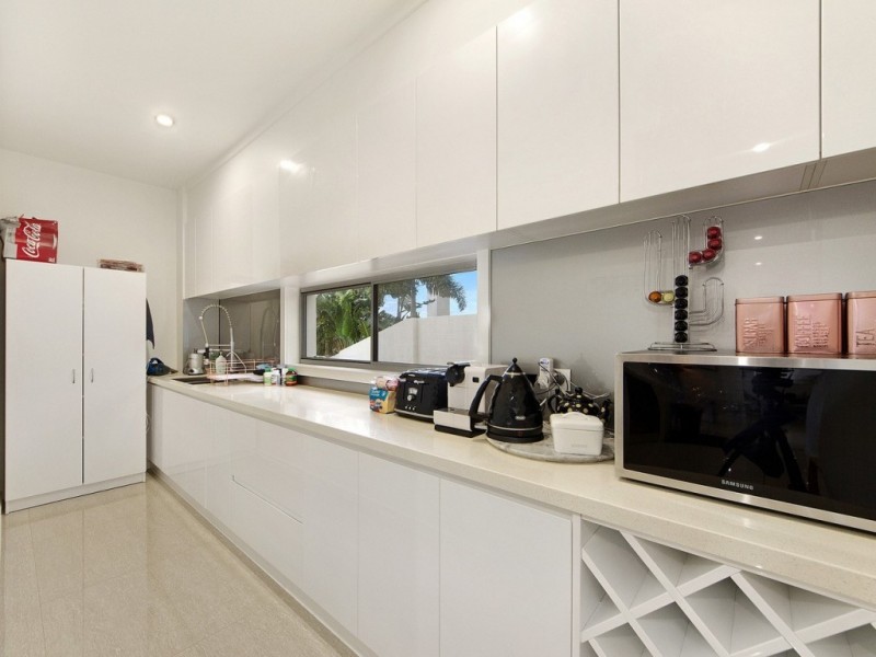 63 Southaven Drive, Helensvale QLD 4212