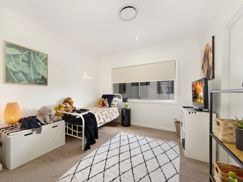 63 Southaven Drive, Helensvale QLD 4212